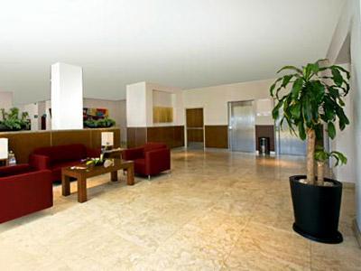 One Plaza Galerias Hotel 3*